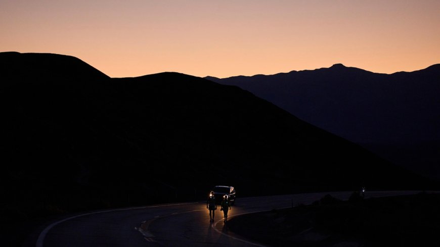 The grueling 135-mile journey of a 66-year-old runner through one of the hottest places on Earth